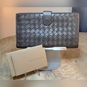 Bottega Veneta Brown Intrecciato Leather Wallet Kisslock